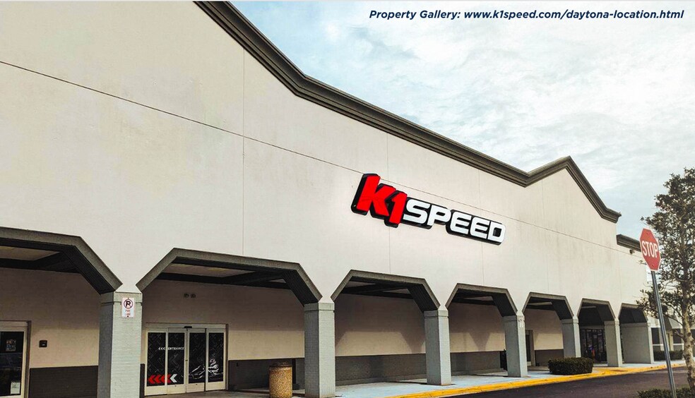 More Photos Of 2455 W International Speedway Blvd, Daytona Beach Freestanding For Sale