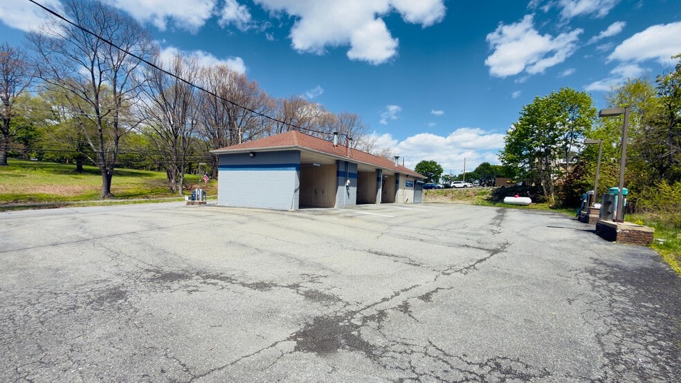 More Photos Of 600 W Bertsch St, Lansford Carwash For Sale