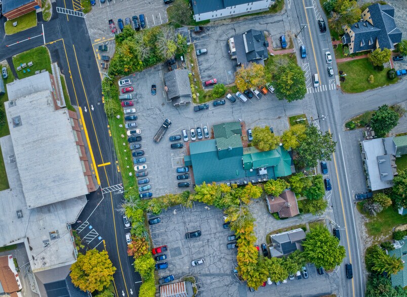 More Photos Of 207-209 Main St, New London Freestanding For Sale