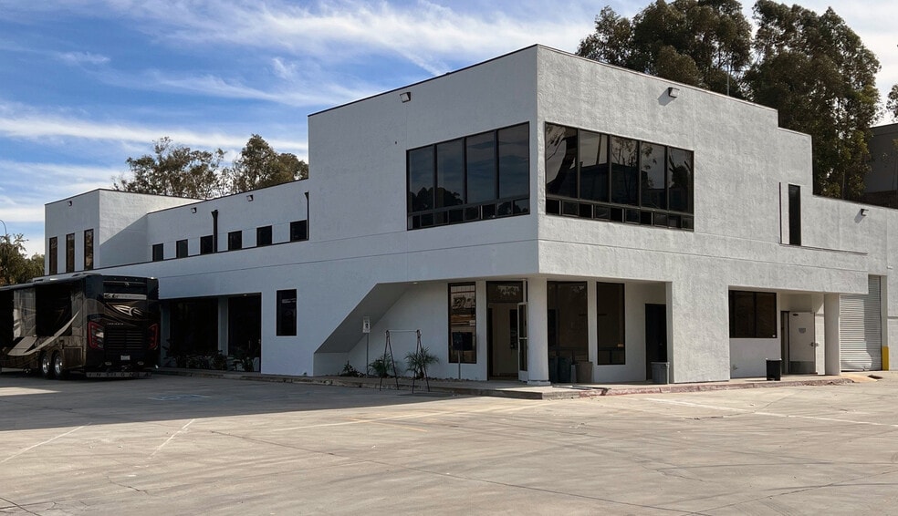 Primary Photo Of 9770 Candida St, San Diego Warehouse For Lease