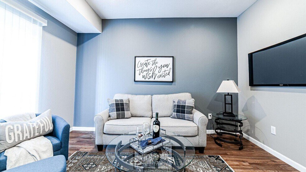 More Photos Of 1081 SW Fourth St, Forest Lake Apartments For Lease