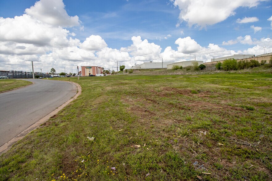 More Photos Of 1201 NW 40th St, Lawton Land For Sale
