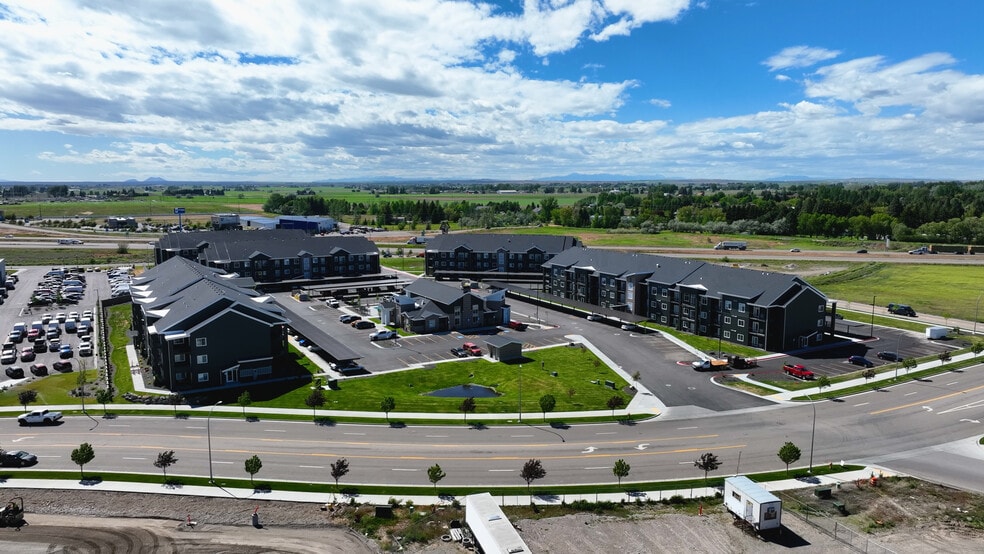 Primary Photo Of 3040 S South Fork Blvd, Idaho Falls Apartments For Sale