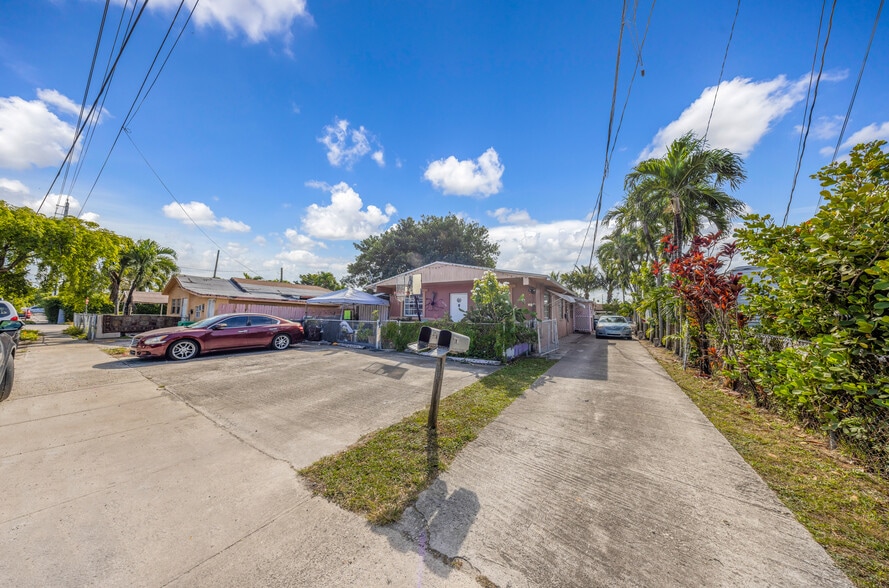 Primary Photo Of 3126 NW 28th St, Miami Apartments For Sale