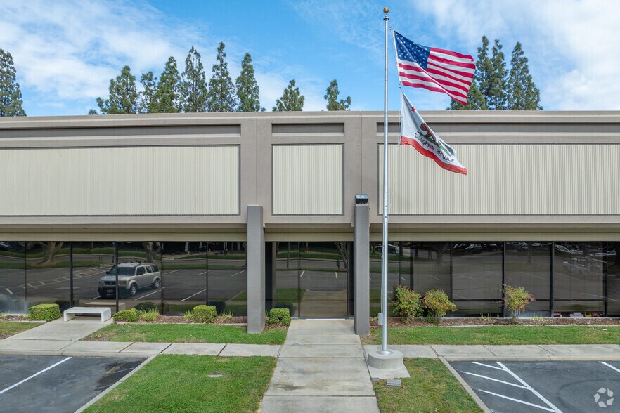 More Photos Of 9323 Tech Center Dr, Sacramento Unknown For Lease