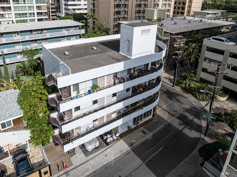 Primary Photo Of 250 Kapili St, Honolulu Apartments For Sale