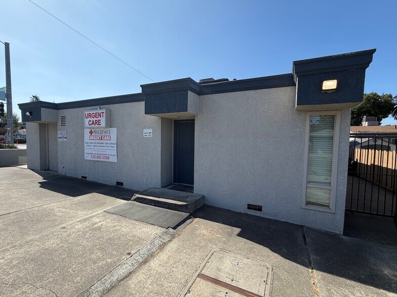 More Photos Of 22101 Redwood Rd, Castro Valley Medical For Lease