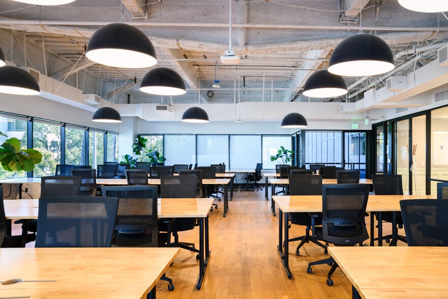More Photos Of 520 Broadway, Santa Monica Coworking Space