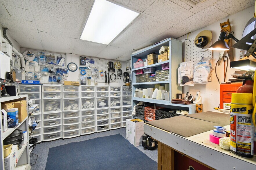 More Photos Of 5146 Marine Pky, New Port Richey Storefront Retail Office For Sale