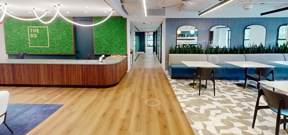 Primary Photo Of 875 15th St NW, Washington Coworking Space