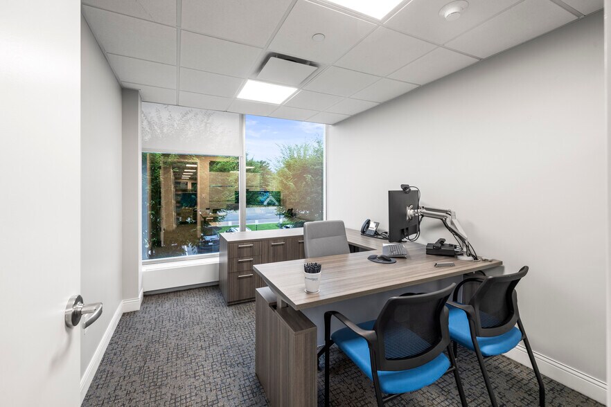 More Photos Of 275 Broadhollow Rd, Melville Office For Lease