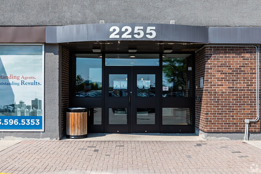More Photos Of 2255 Carling Ave, Ottawa Office For Lease