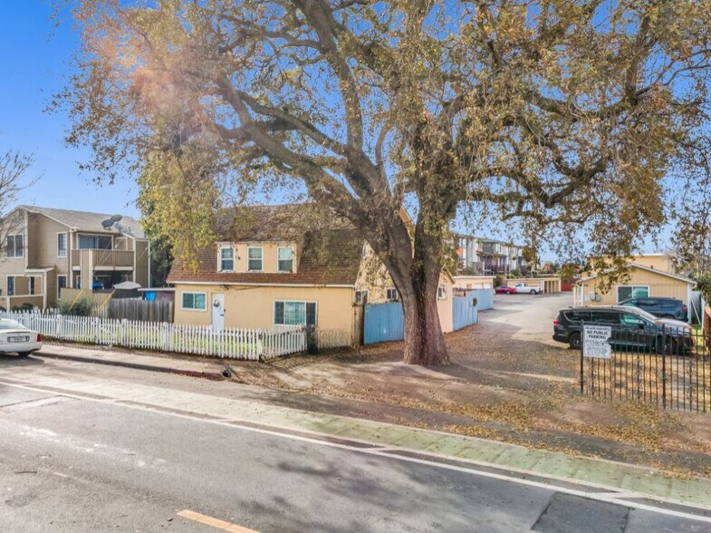 More Photos Of 29517-29529 Dixon St, Hayward Apartments For Sale