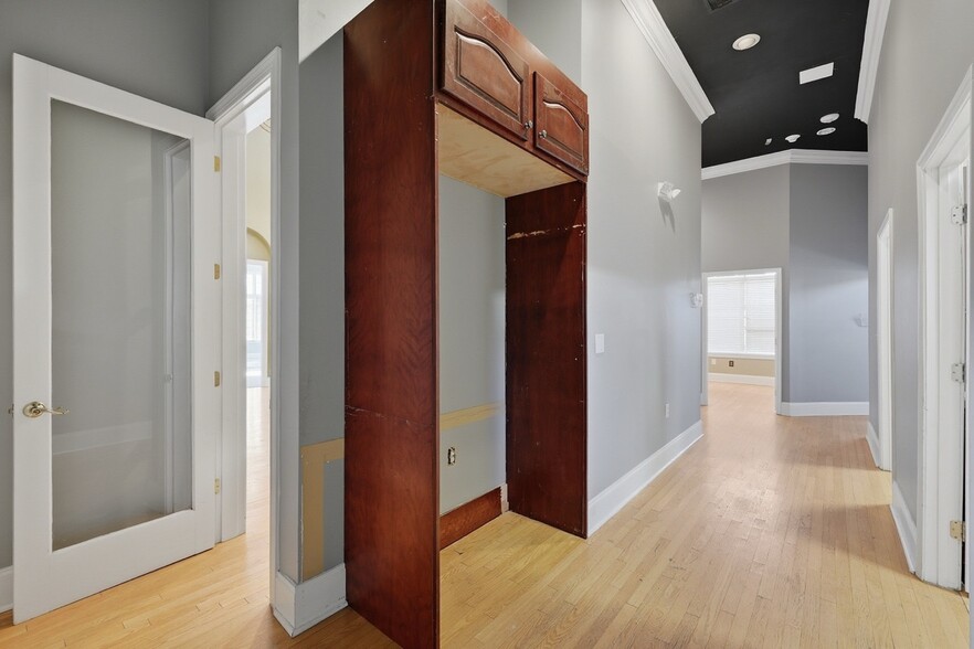 More Photos Of 6470 Georgia 400, Cumming Medical For Sale