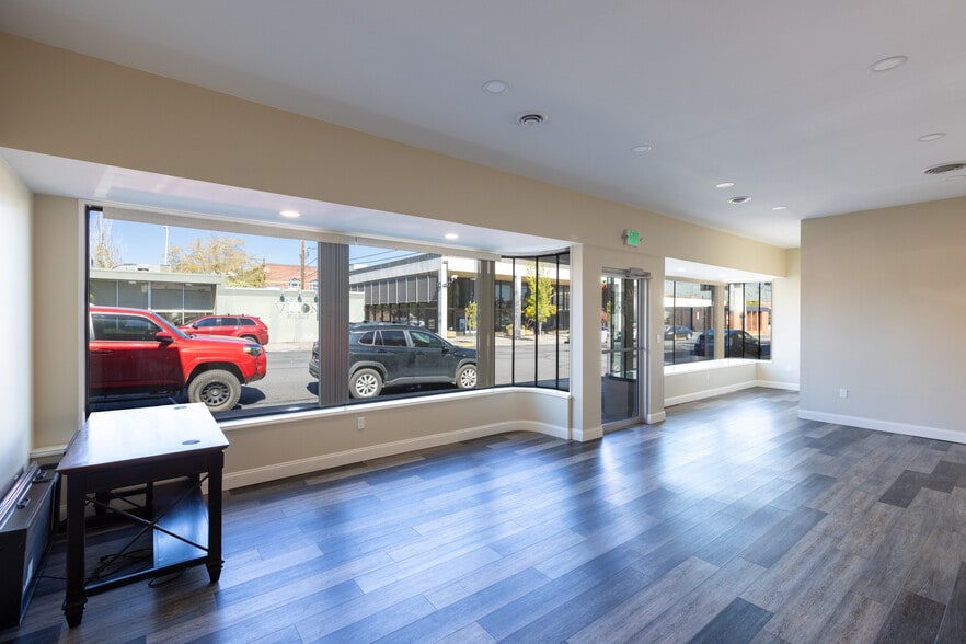 More Photos Of 412 Washington St, The Dalles Freestanding For Sale