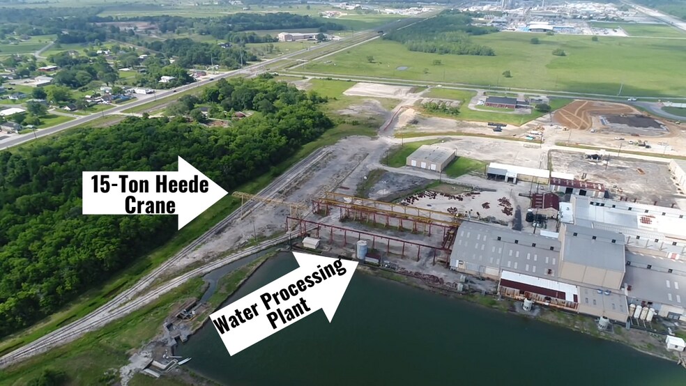 More Photos Of 6817 Industrial Rd, Beaumont Manufacturing For Sale