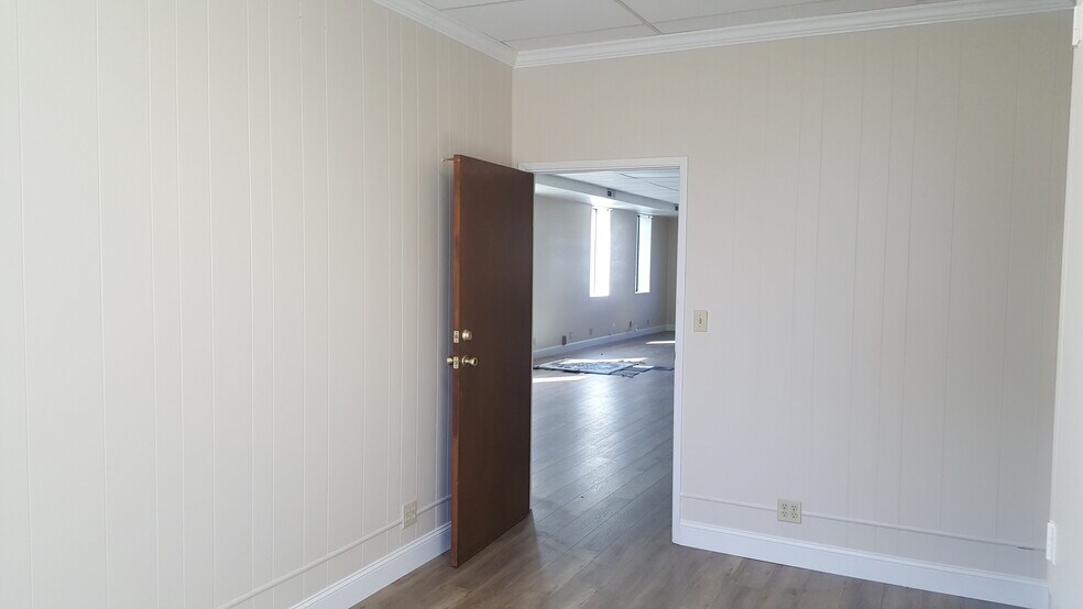 More Photos Of 4047-4049 1st St, Livermore Office For Lease