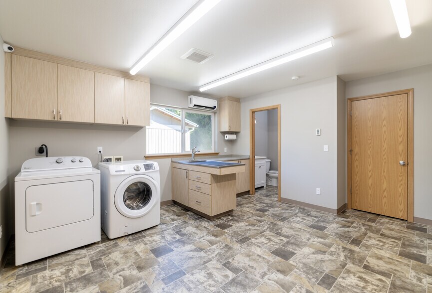 More Photos Of 3805 SE Donato Ln, Port Orchard Healthcare For Lease
