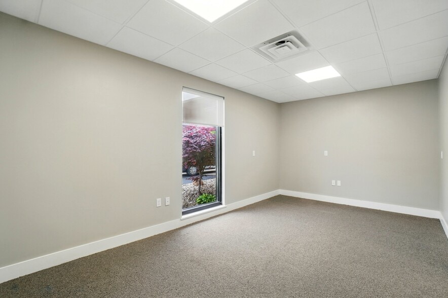 More Photos Of 241 Paddock Ct, Delaware Medical For Lease