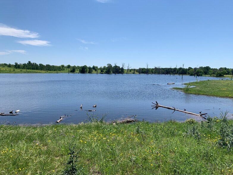 More Photos Of 19771 N County Line Rd, Ponder Land For Sale