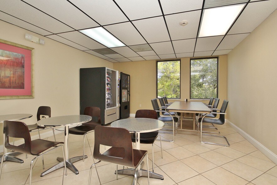More Photos Of 36739 County Road 52, Dade City Medical For Lease