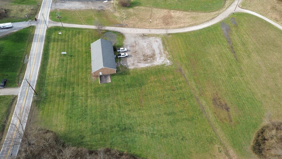 More Photos Of 5783 Mary Ingles Hwy, Melbourne Office For Sale