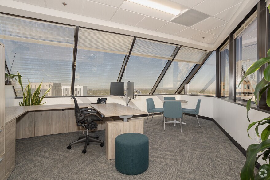 More Photos Of 801 K St, Sacramento Office For Lease