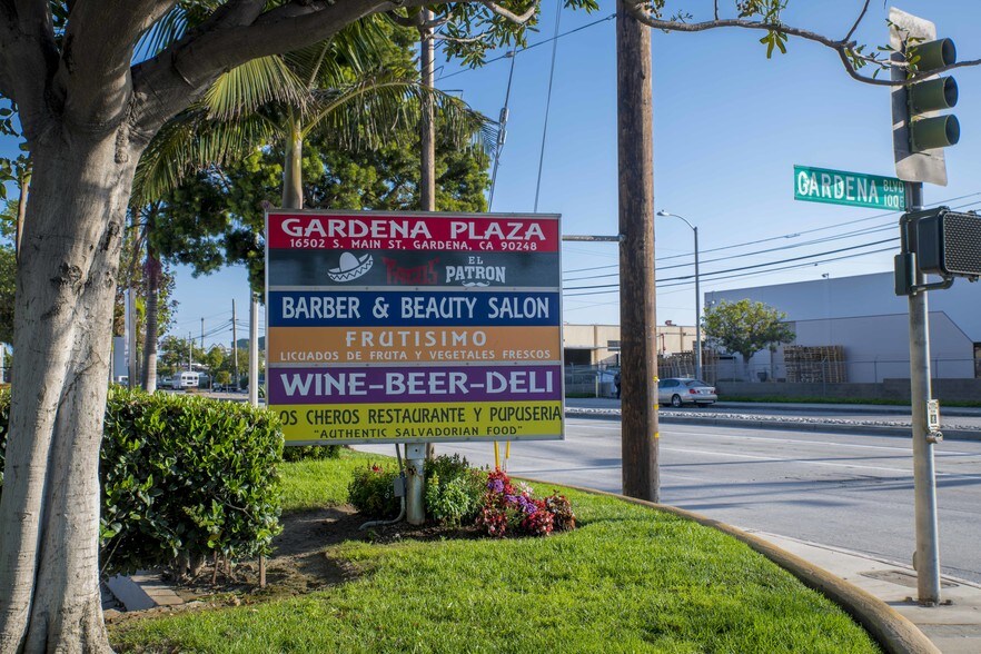 More Photos Of 16502 S Main St, Gardena General Retail For Sale
