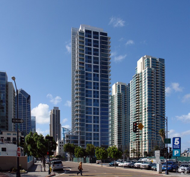 More Photos Of 755 W A St, San Diego Apartments For Sale