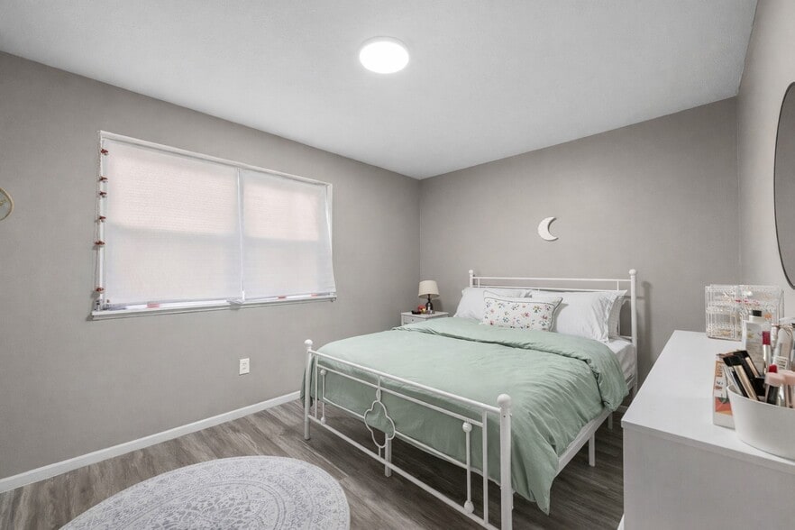 More Photos Of 540 W College St, Oberlin Apartments For Sale