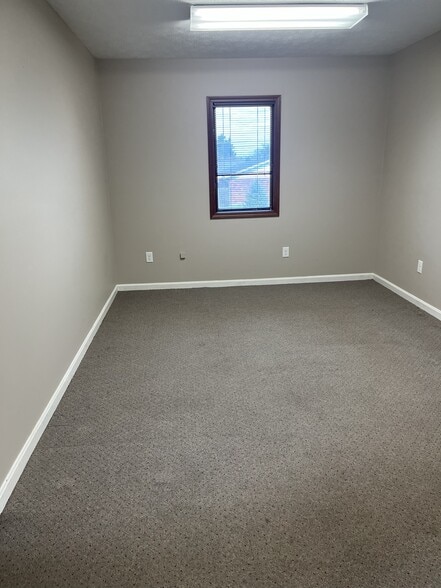 More Photos Of 5850 S County Road 25A, Tipp City Office For Lease