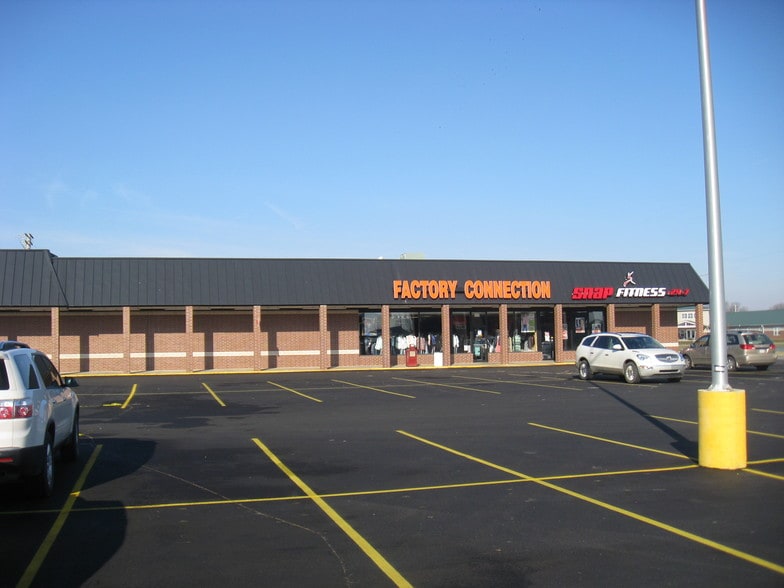 More Photos Of 2108-2120 S Buerkle St, Stuttgart Unknown For Lease