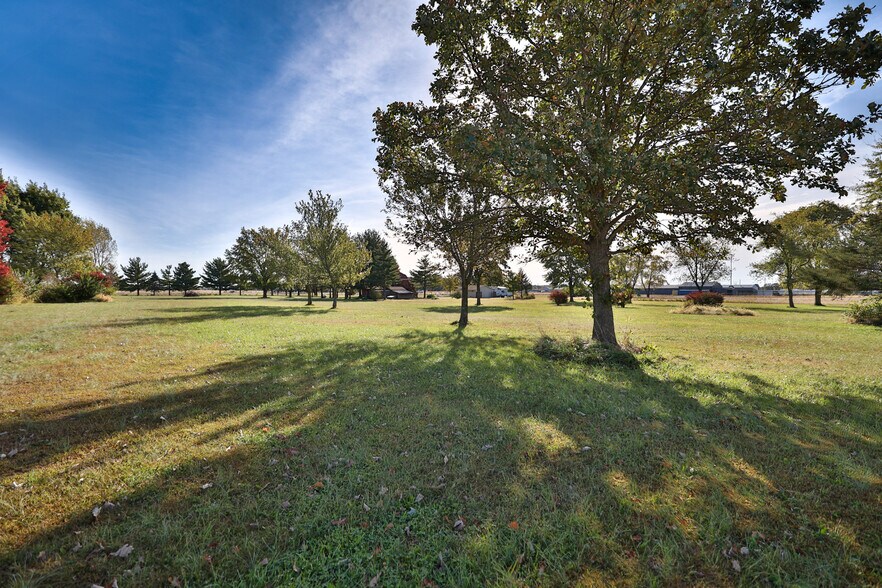 More Photos Of 3955 Blackburn Rd, Edwardsville Land For Sale