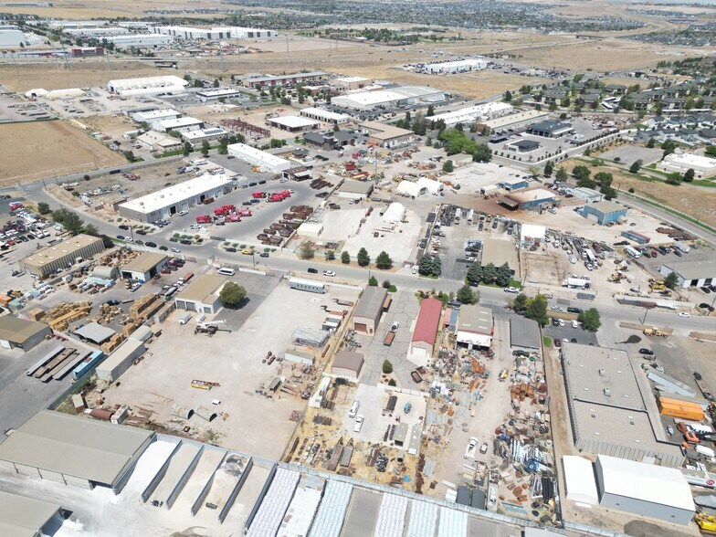 More Photos Of 5555 Leo Park Rd, West Jordan Warehouse For Lease
