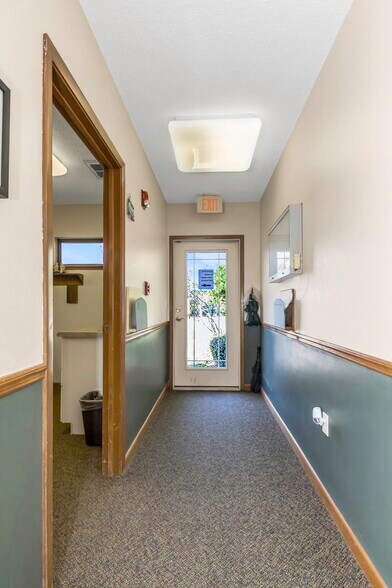 More Photos Of 701 N Hercules Ave, Clearwater Medical For Lease