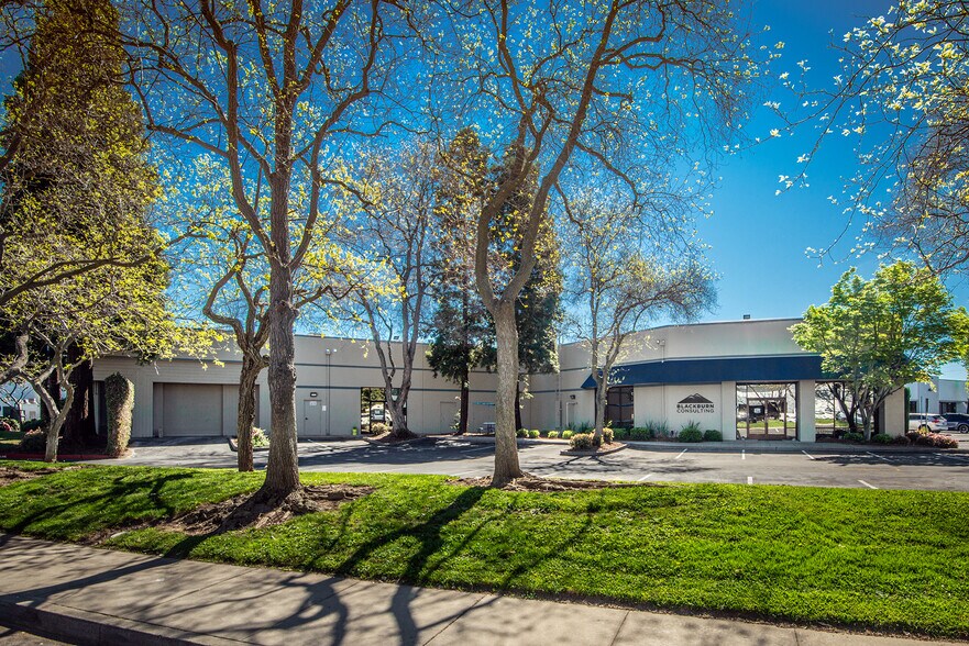 More Photos Of 2491 Boatman Ave, West Sacramento Research And Development For Sale