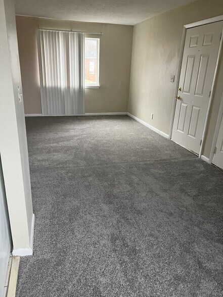 More Photos Of 1200 Utoy Springs Rd, Atlanta Apartments For Sale