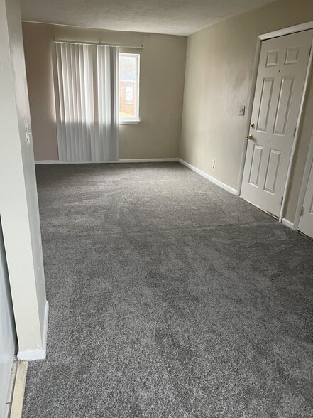 More Photos Of 1200 Utoy Springs Rd, Atlanta Apartments For Sale