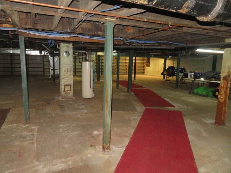 More Photos Of 1458 Main St, Buffalo Freestanding For Sale