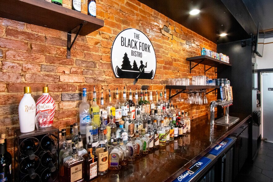 More Photos Of 153 W Main St, Loudonville Restaurant For Sale