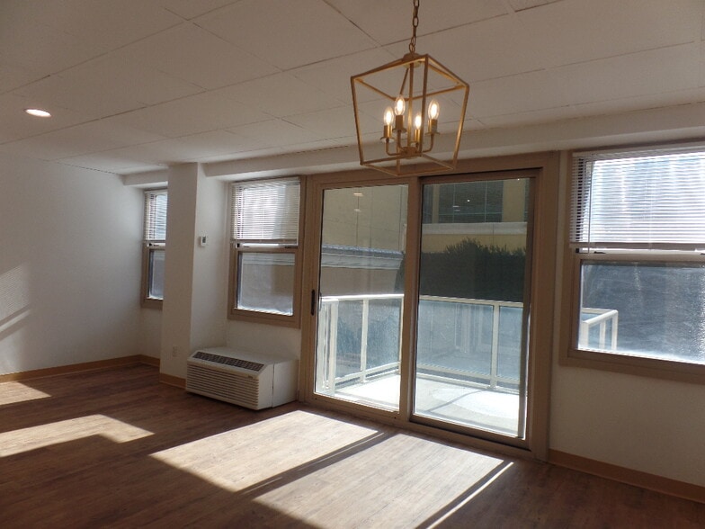 More Photos Of 2834 Atlantic Ave, Atlantic City Apartments For Sale