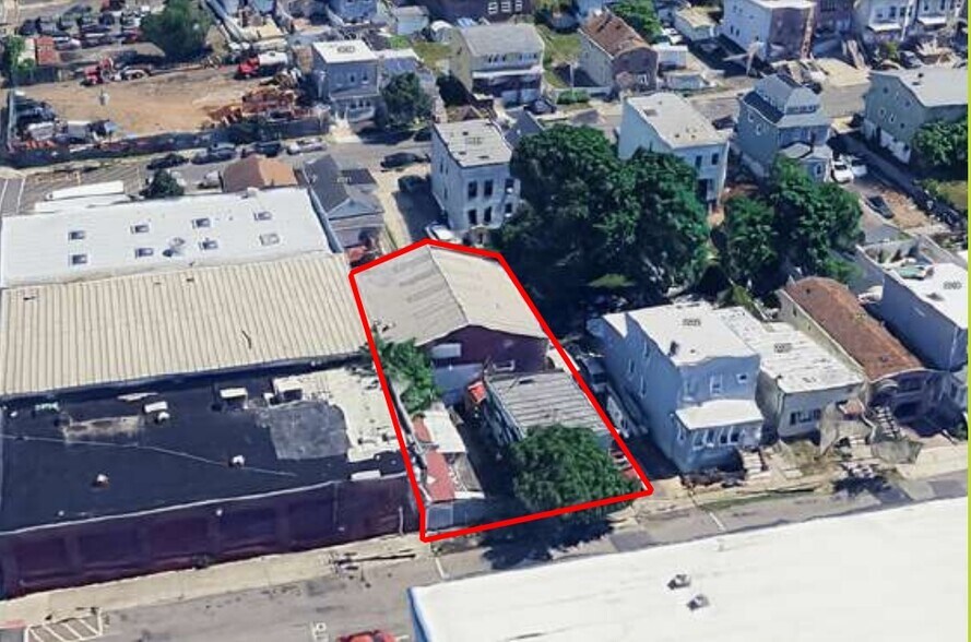 More Photos Of 2028 44th St, North Bergen Warehouse For Sale