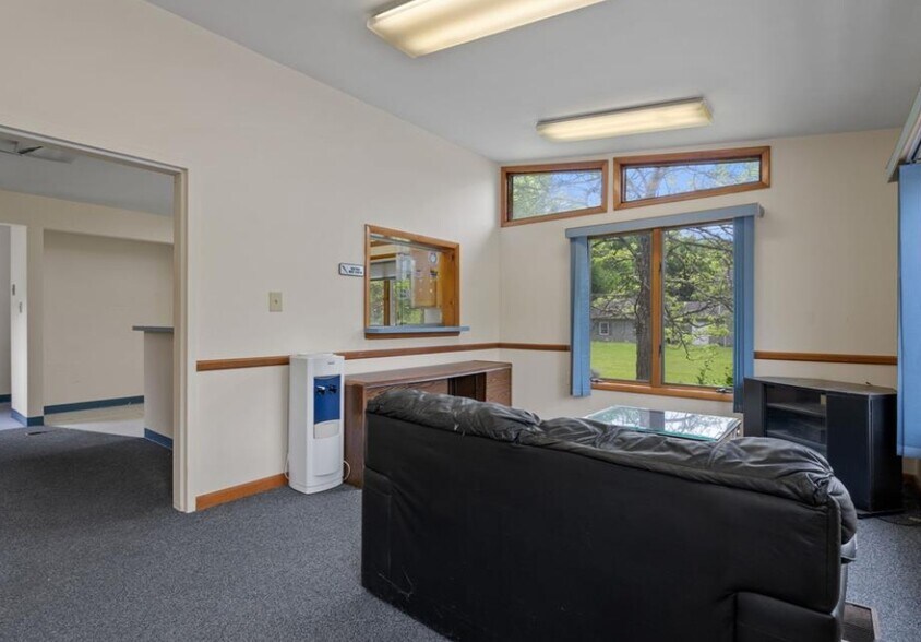 More Photos Of , Montgomery Office For Sale