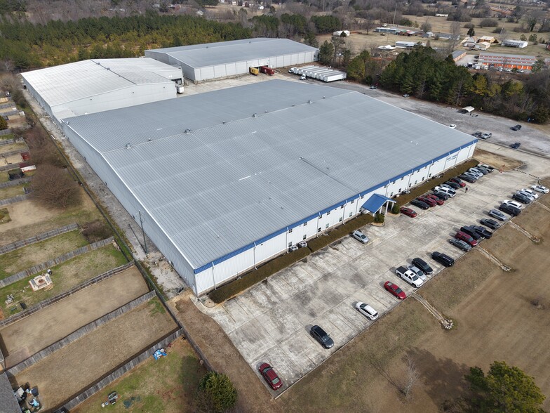 More Photos Of 3249 Moody Pky, Moody Warehouse For Lease