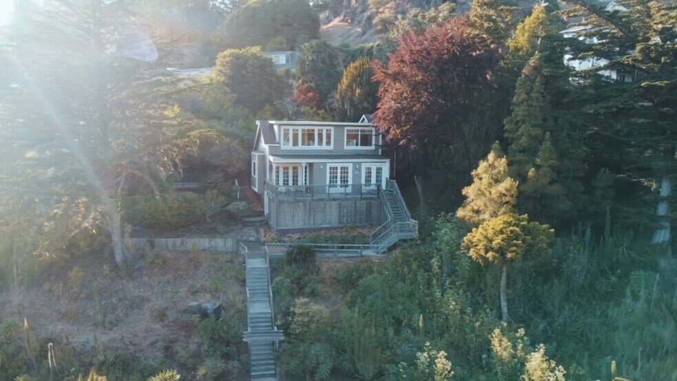 Primary Photo Of , Jenner Unknown For Sale