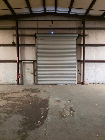 More Photos Of 13290 Contractors Dr, Chico Manufacturing For Lease