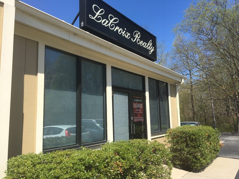 More Photos Of 2168 Diamond Hill Rd, Woonsocket Unknown For Lease