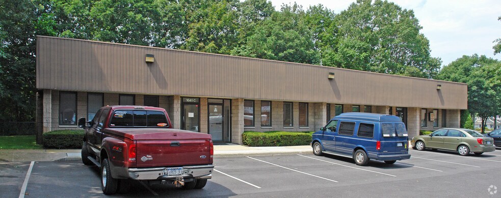 More Photos Of 1641 A Route 112, Medford, NY 11763, Medford Medical For Sale