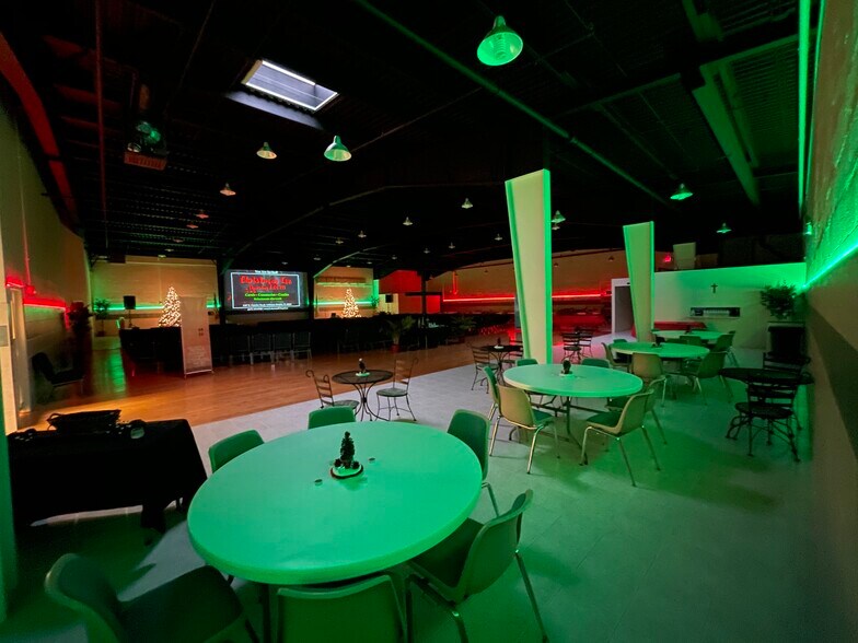 More Photos Of 1307 E Palatine Rd, Arlington Heights Religious Facility For Sale