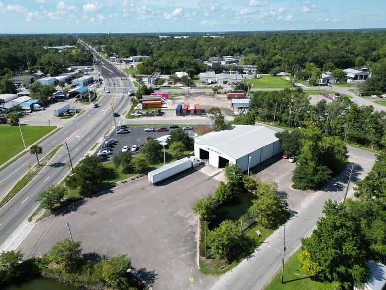 More Photos Of 3400 Edgewood Ave N, Jacksonville Warehouse For Sale